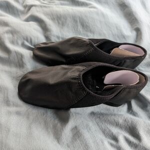 Bloch Neo-Flex Slip On Leather Jazz Shoes